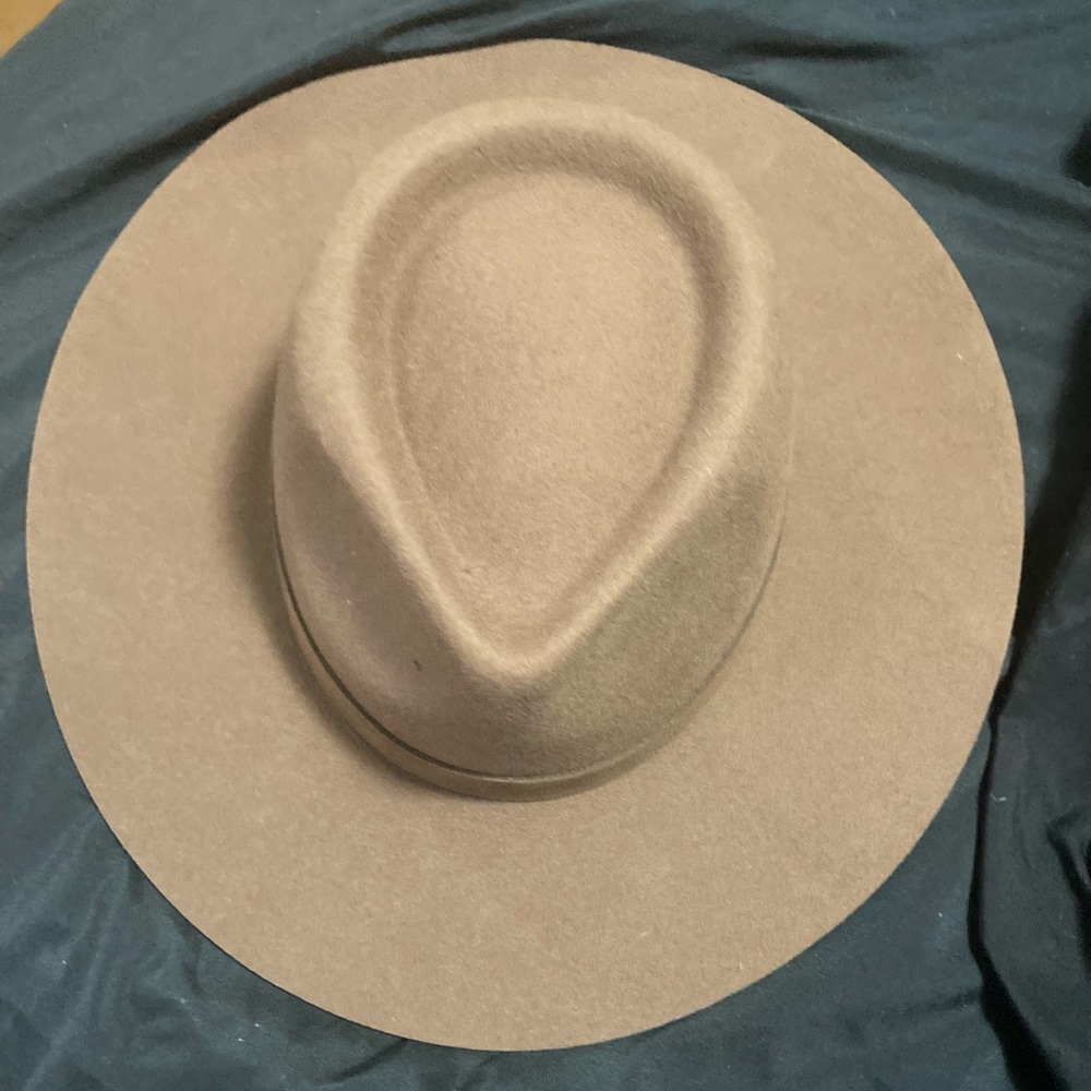 West Von Hallie Hat